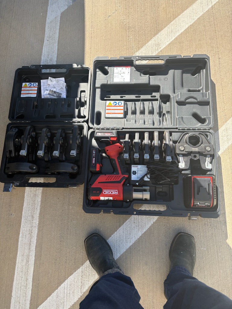 Pro-press tooling by Livas Contracting Services, Katy TX: RIDGID ProPress kit, full jaw set